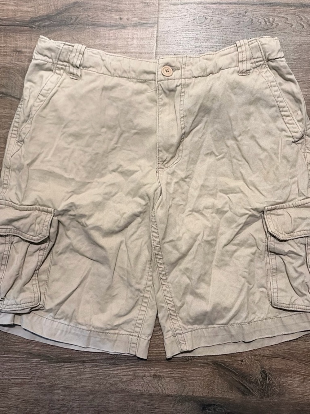 Y2K Aeropostale Khaki Cargo Shorts Tan Size 34